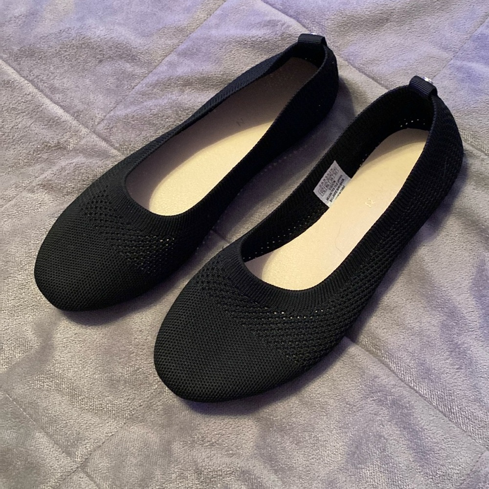 Danskin flats